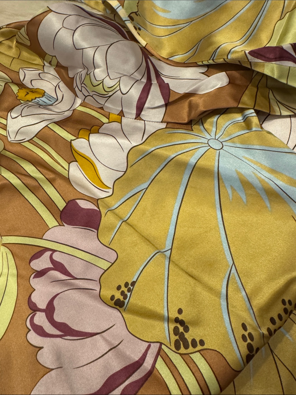 Olivia Von Halle Floral 100% Silk Pajama Set Size Xl Nwt — image 6 of 7
